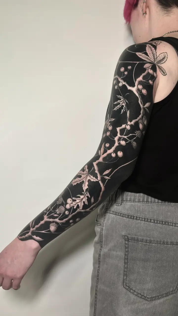 Botanical Full Sleeve — Blackout tattoo by Nillattt, photo 1