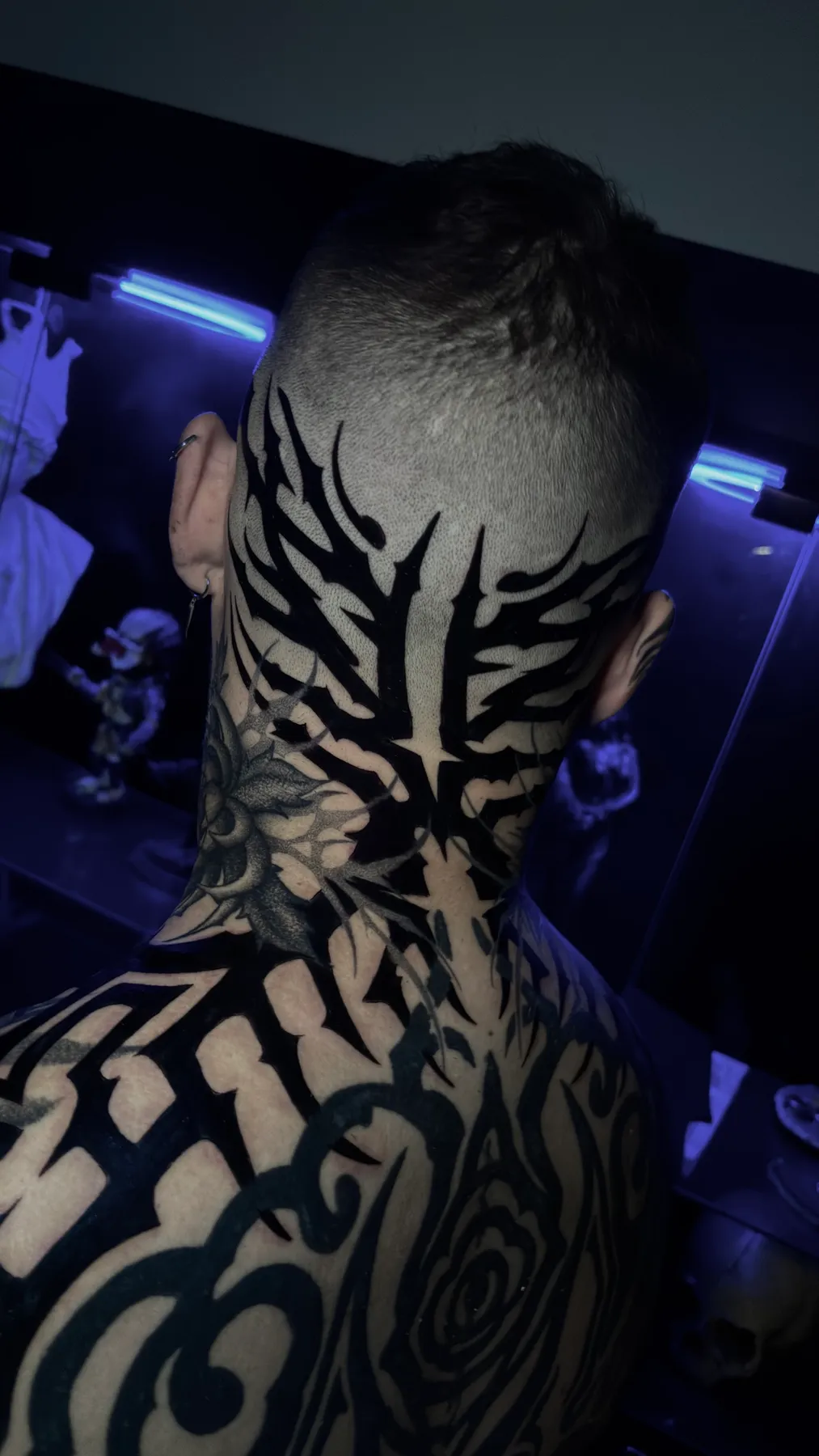 Freehand Neck — tatuaje Neotribal de Nillattt, foto 3
