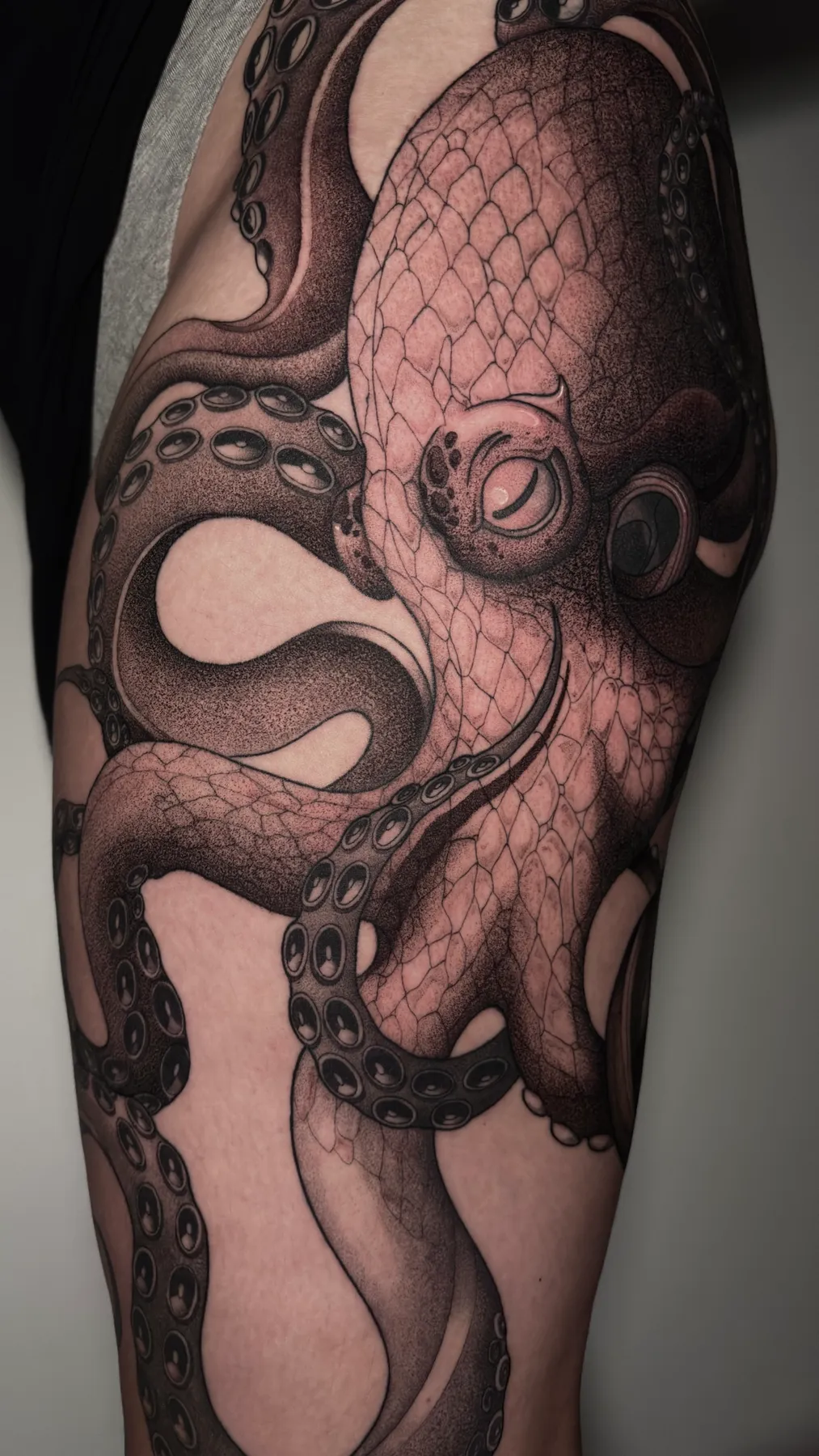 Freehand Octopus — tatuaje Blackwork de Nillattt, foto 2