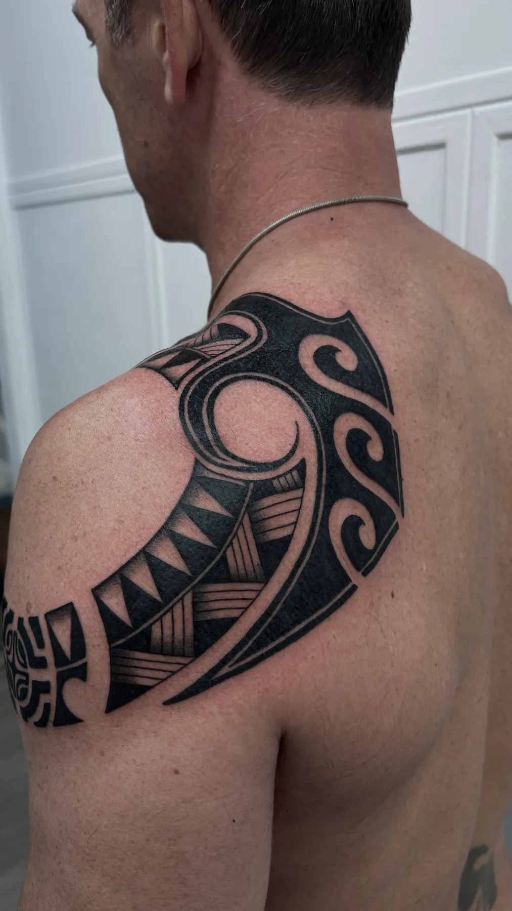 Maori Freehand Shoulder — tatuaje Ornamental de Nillattt, foto 1