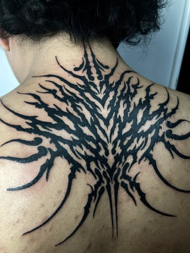 Neo Spine — Neotribal tattoo by Nillattt, photo 1