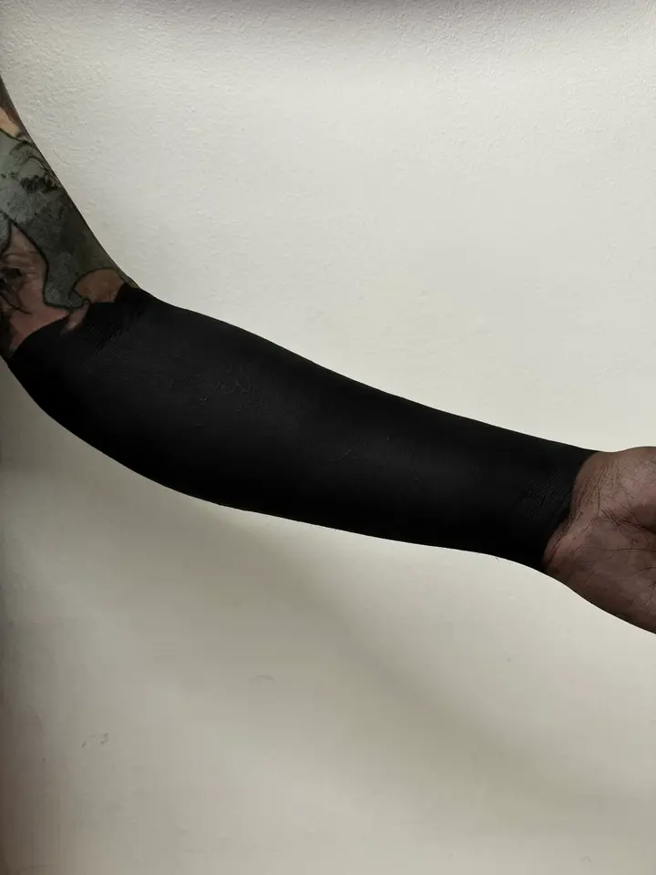 One Shot Sleeve — Blackout tattoo by Nillattt, photo 1