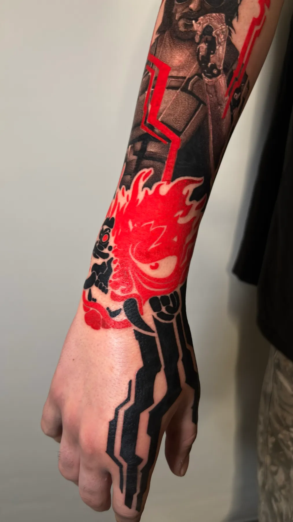 Red Johnny Silverhand — tatuaje Blackwork de Nillattt, foto 3